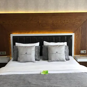 3* Otel Maison Vourla